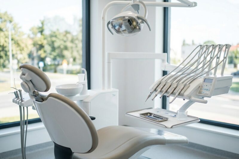 Ranking klinik stomatologicznych Ostróda 2026 – gdzie do dentysty?