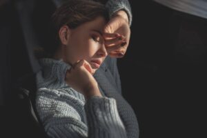 Łagodne zaburzenia nastroju – jak lek depremin pomaga odzyskać równowagę